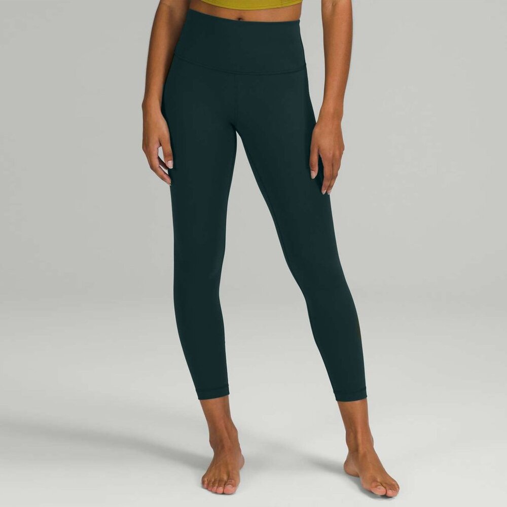 LULULEMON Wunder Under High Rise Leggings No size Tag/ Dot Check Measurements